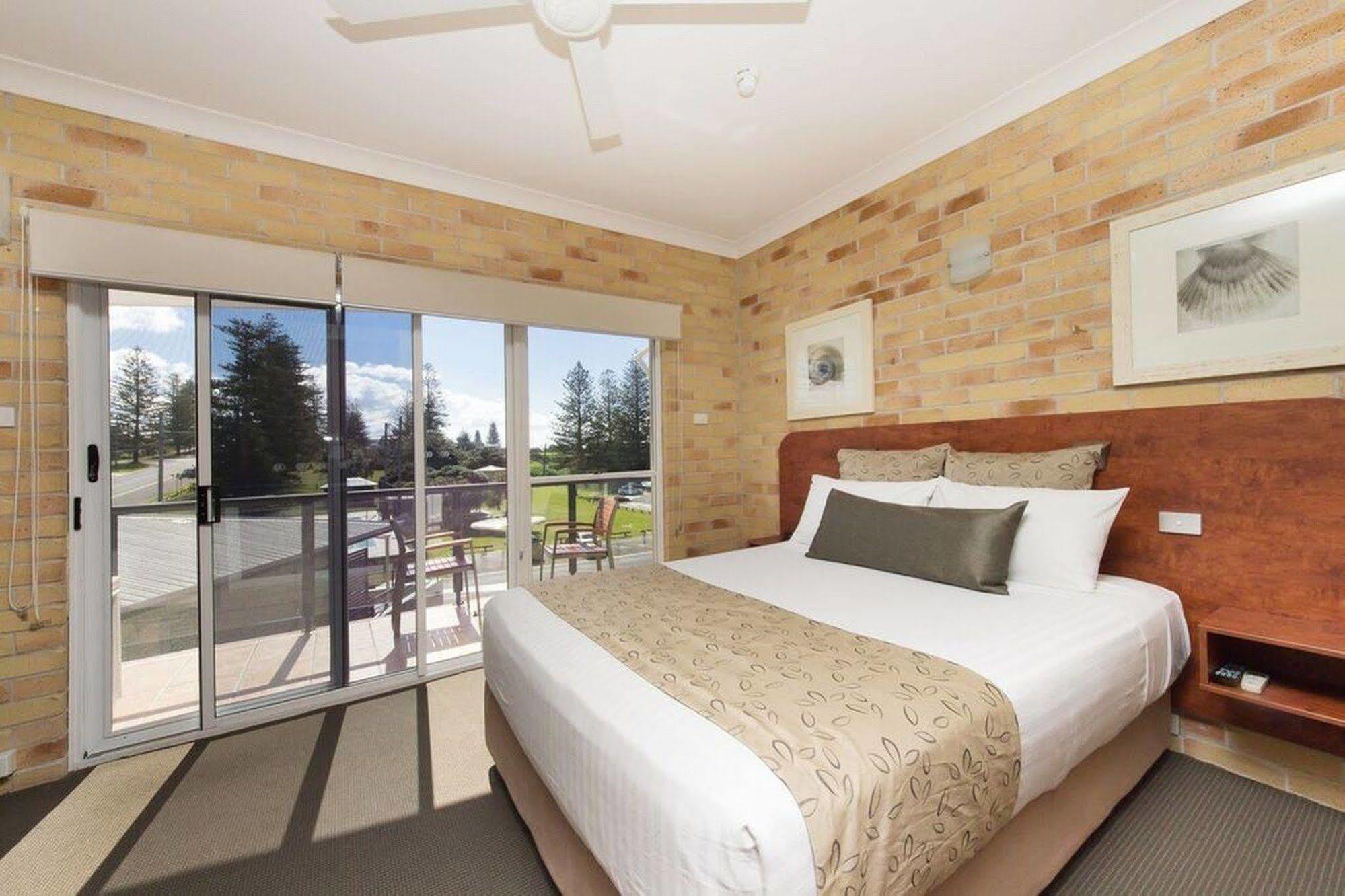 Yamba Beach Motel Kültér fotó